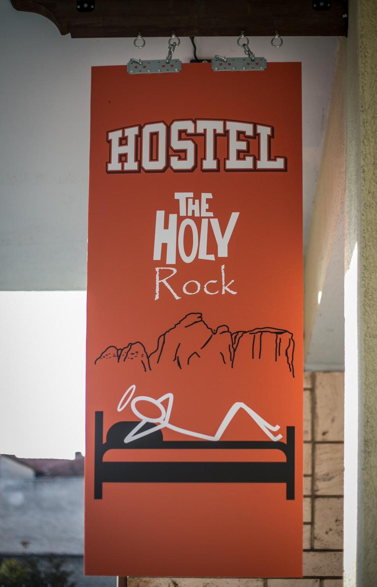 The Holy Rock - Hostel At Meteora 칼람파카 외부 사진